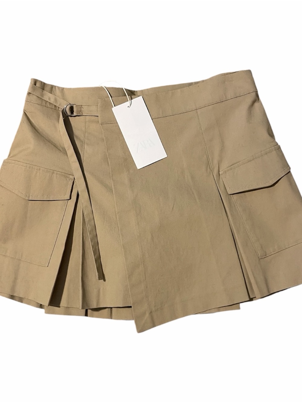 Zara Beige Cargo Pleat Skort with Belt